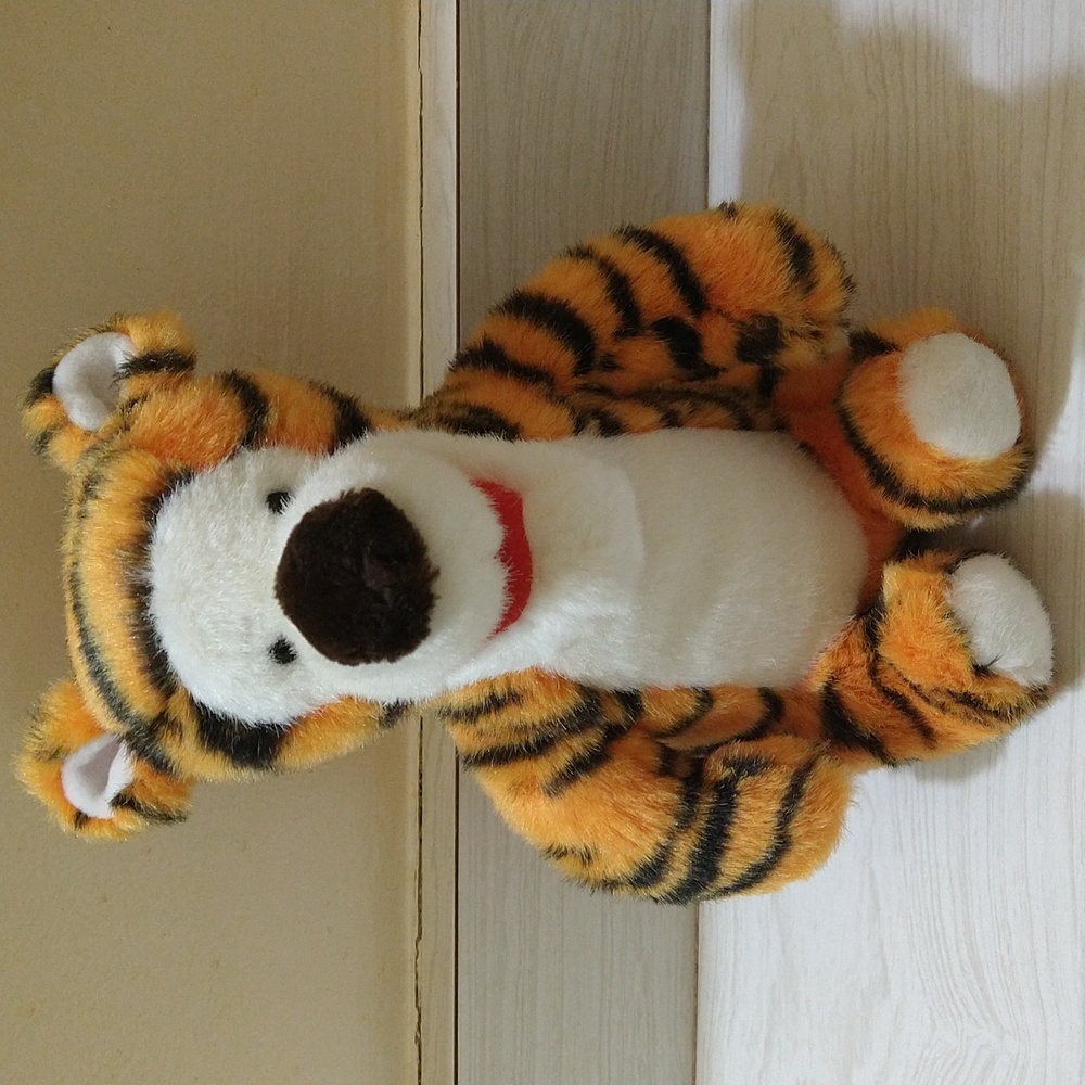 Vintage 1991 Sears Disney "Tigger" Plush Stuffed Doll 10"
